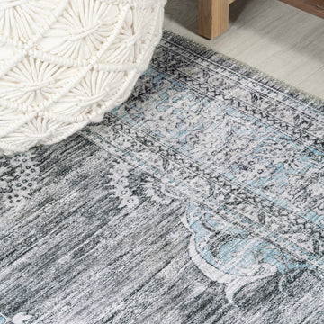 Bausch Bohemian Distressed Chenille Machine-washable Area Rug